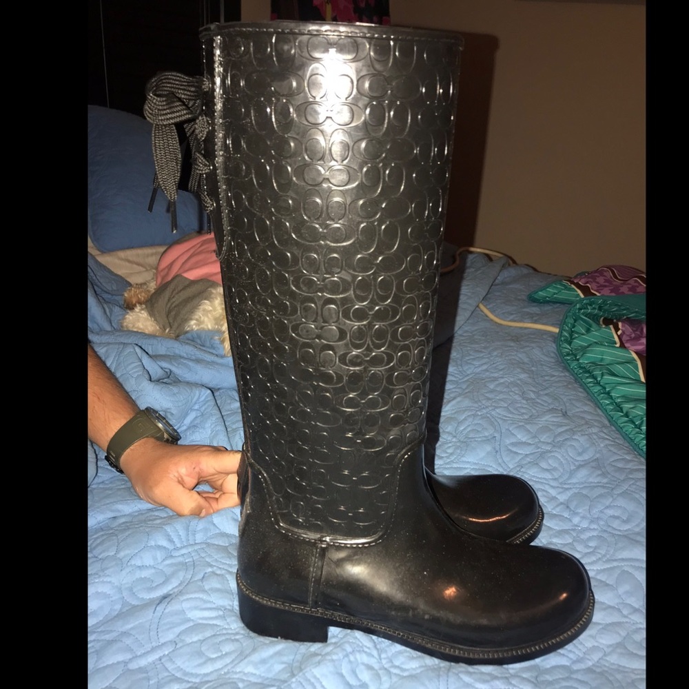 Coach boots. Size 9. Never worn.